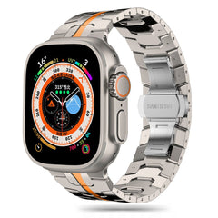 CINTURINO DOOP LINEA INOSSIDABILE APPLE WATCH 6 / 7 / 8 / 9 / 10 / SE / ULTRA 1 / 2 (44 / 45 / 46 / 49 MM) TITANIO/ARANCIONE