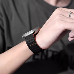 CINTURINO CINTURINO DOOP ICONBAND MAGNETICO APPLE WATCH 4 / 5 / 6 / 7 / 8 / 9 / SE / ULTRA 1 / 2 (42 / 44 / 45 / 49 MM) NERO/ROSSO